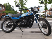 532 1977 Yamaha DT400 MX Enduro Icon