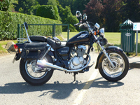 566 1998 Suzuki GZ 125 W Icon