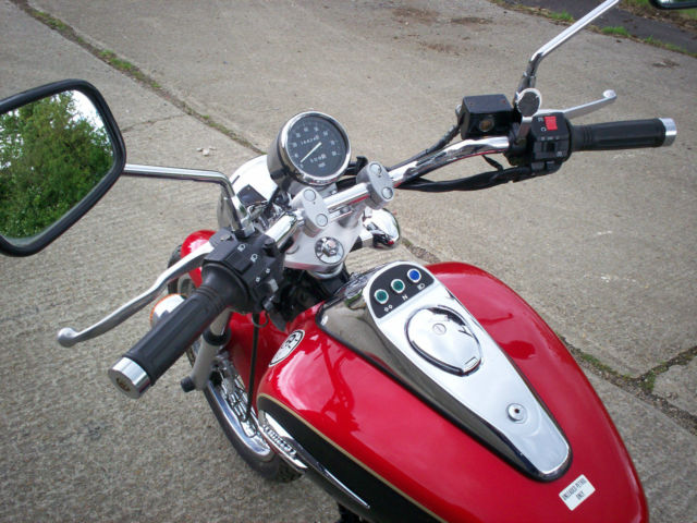 2001 Kawasaki Eliminator BN125-A3 Red Handlebars Tank Speedometer