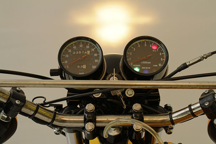 1984 Kawasaki KE 175 Gauges