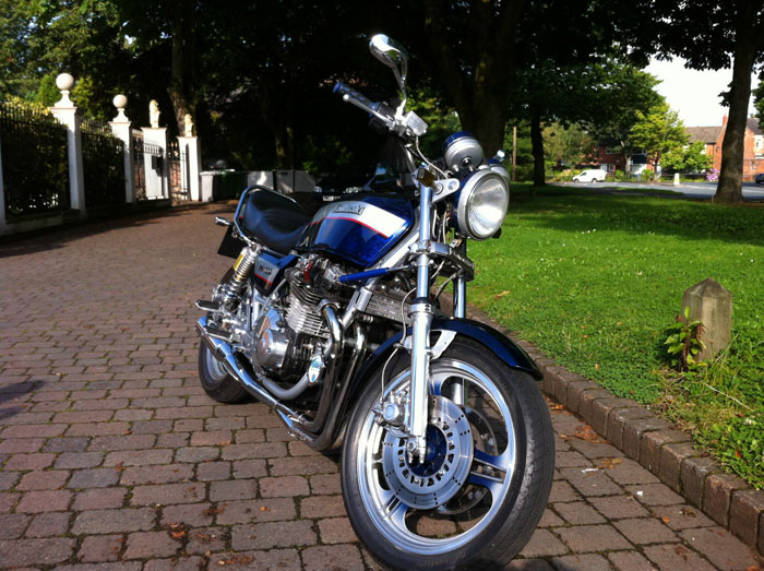 1981 Kawasaki KZ1100 Blue Front