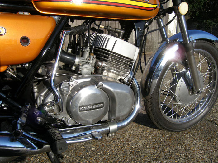 1972 kawasaki s1a 250 triple engine