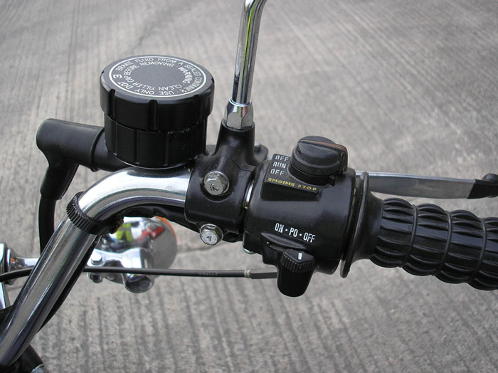 1975 Kawasaki H2C 750 Triple Right Handlebar Switches