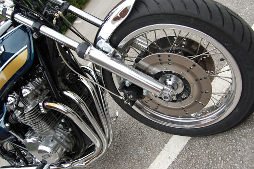1976 kawasaki z900 front wheel exhaust pipes