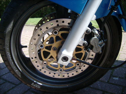 1999 kawasaki zr 750 f1 front wheel