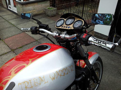 2000 Kawasaki ZRX 1100 C4 Tribal Warrior Custom Muscle Streetfighter Bike Tank Handlebar Gauges