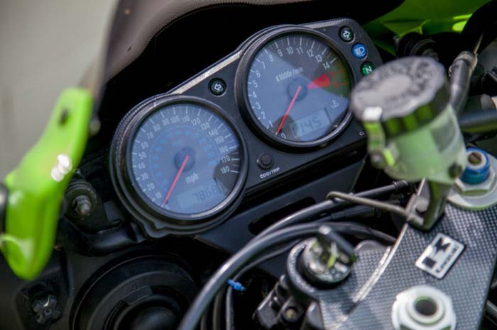 2002 kawasaki zxr 636 zx6r ninja speedometer