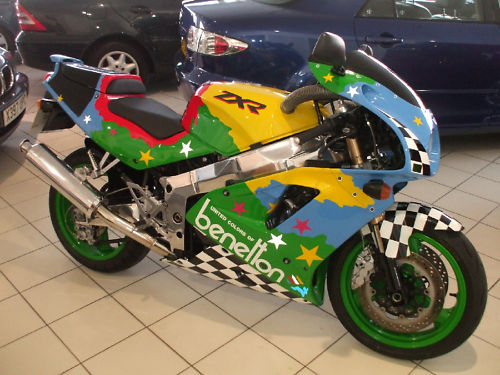1992 kawasaki zxr 750 j1 benetton colours 1
