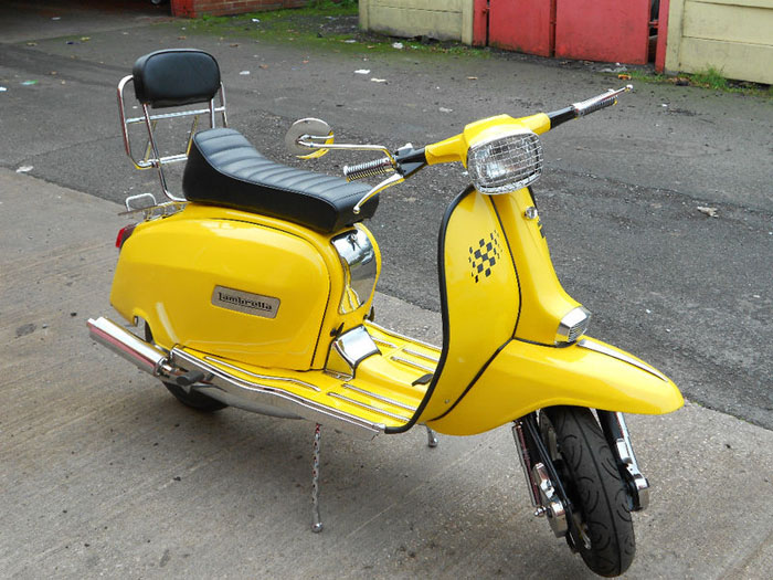 1983 lambretta gp150 yellow 3