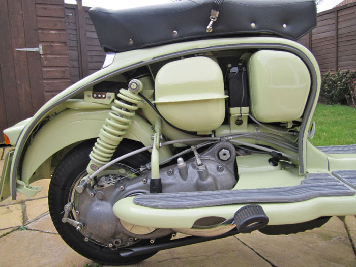 1958 tv175 series 1 lambretta innocenti engine suspension