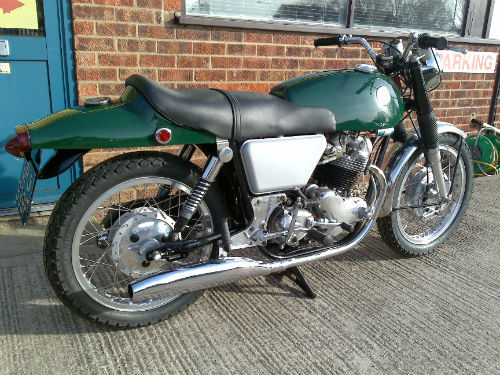 1968 norton 750 commando classic fastback 2