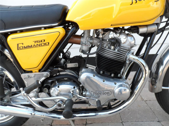 1972 Norton Commando 750 Engine