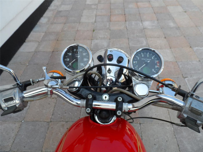 1970 Norton Commando 750 Roadster Handlebar Gauges