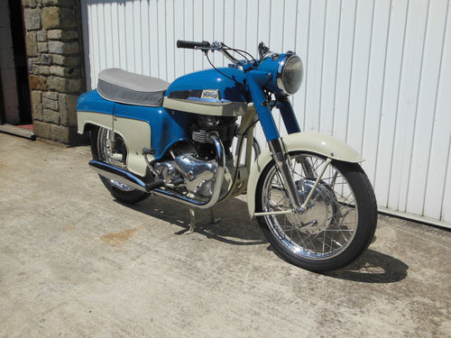 1959 Norton Dominator 88 Deluxe 2