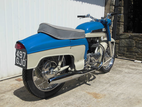 1959 Norton Dominator 88 Deluxe 5