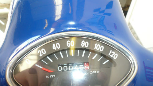 1969 piaggio vespa 150 super italian speedometer