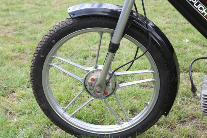 1986 puch maxi sport special silver front wheel