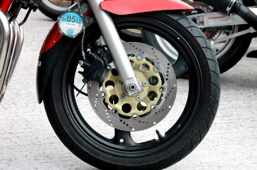 1998 suzuki bandit gsf 600s w sports tourer front wheel