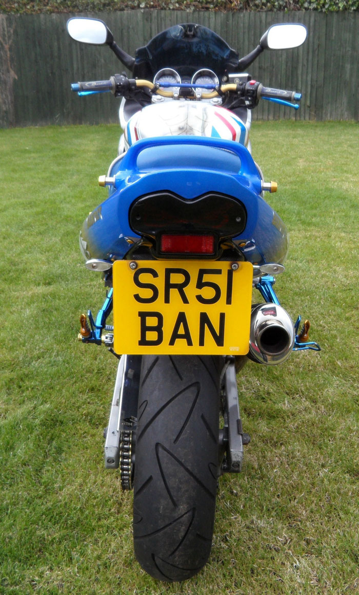 2002 Suzuki GSF 600 S K2 Bandit Back