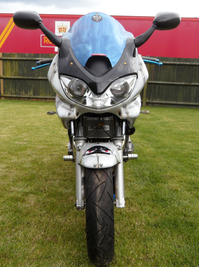 2002 Suzuki GSF 600 S K2 Bandit Front