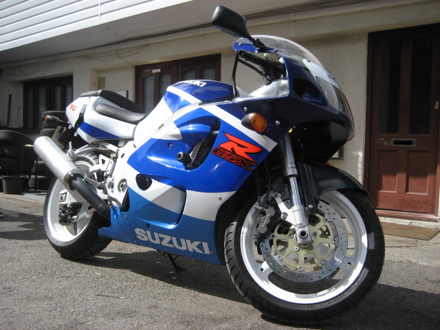 1999 suzuki gsxr 750 1