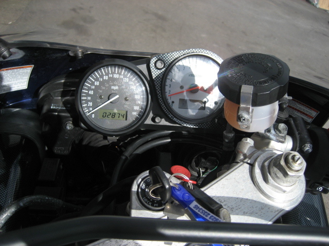 1999 suzuki gsxr 750 speedometer