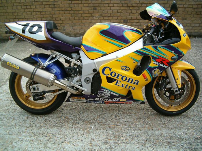 2003 Suzuki GSXR 600 ZK3 Corona Extra 1