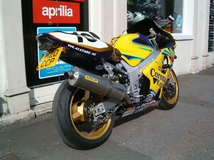 2003 Suzuki GSXR 600 ZK3 Corona Extra 5
