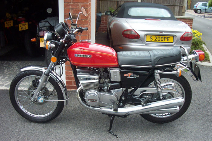 1977 suzuki gt380 b model 2