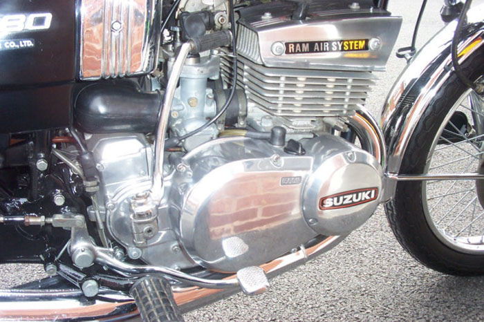 1977 suzuki gt380 b model engine ram air system