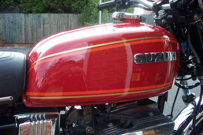 1977 suzuki gt380 b model tank