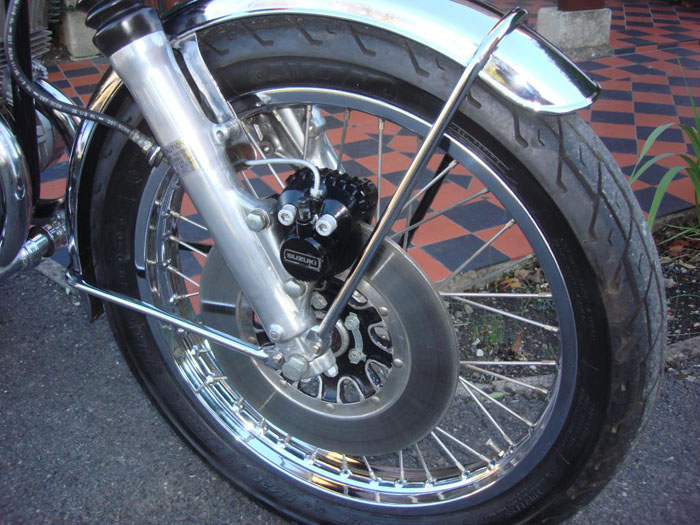 1973 suzuki gt550k front wheel