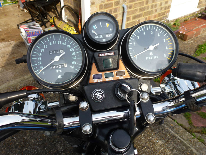 1976 Suzuki GT750A Gauges
