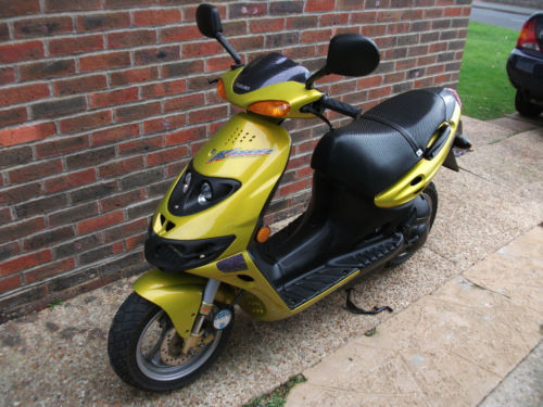 1998 suzuki ay50 katana scooter 2