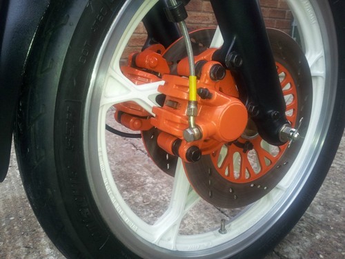 1982 suzuki katana gs650 silver shaft drive front wheel brakes