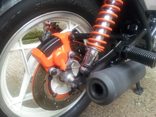 1982 suzuki katana gs650 silver shaft drive rear wheel exhaust suspension