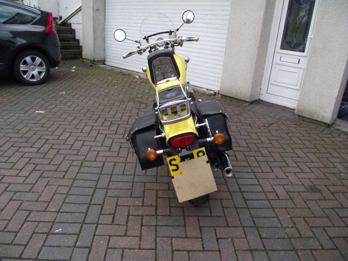 1999 suzuki marauder 800 vz back