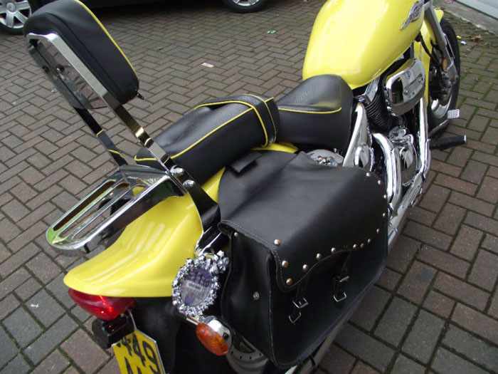 1999 suzuki marauder 800 vz saddle bag