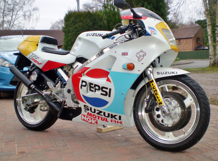 1989 suzuki rgv 250 vj21 pepsi model 2