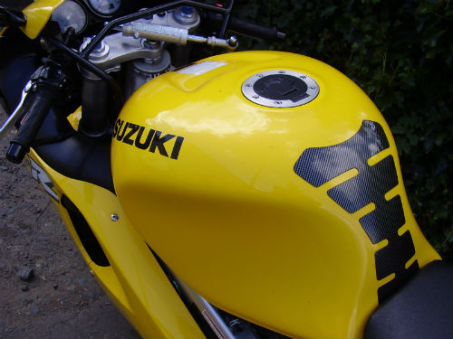 2001 Suzuki TL1000R Tank
