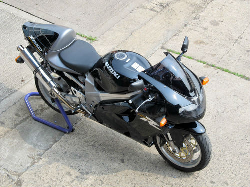 2000 Suzuki TL1000R 3