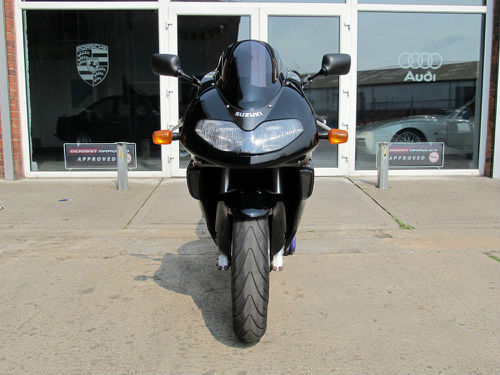 2000 Suzuki TL1000R Front