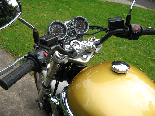 1996 triumph adventurer tank speedometer