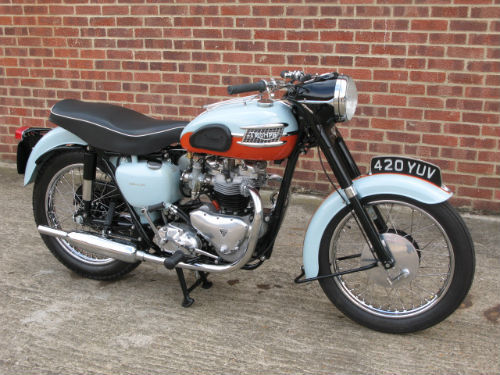 1959 Triumph T120 Bonneville 2