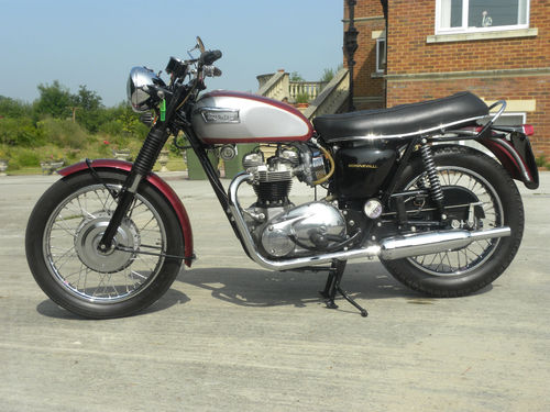 1970 Triumph T120R Bonneville 4