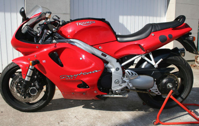 1998 triumph daytona 955i red 2