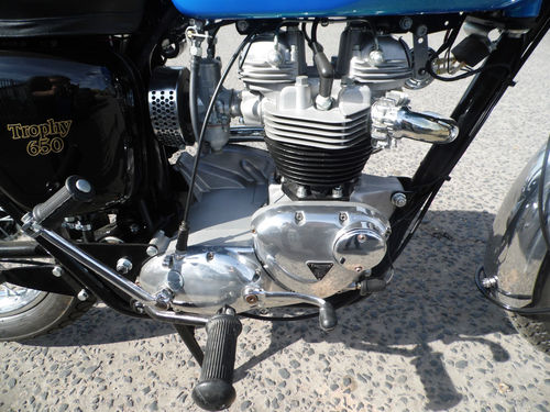 1967 Triumph TR6C Engine