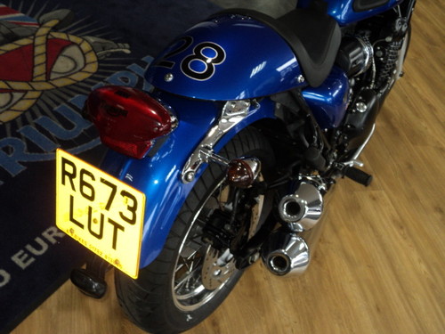 1998 triumph thunderbird sport blue rear wheel