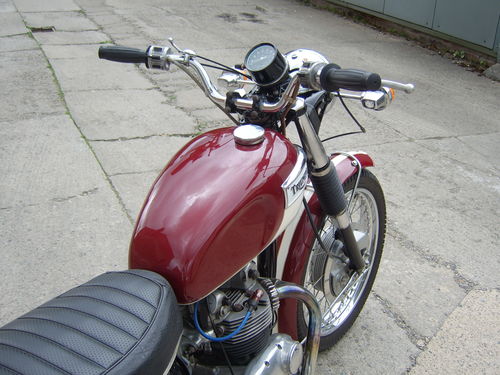 1971 Triumph T100P Tiger Tank Handlebar