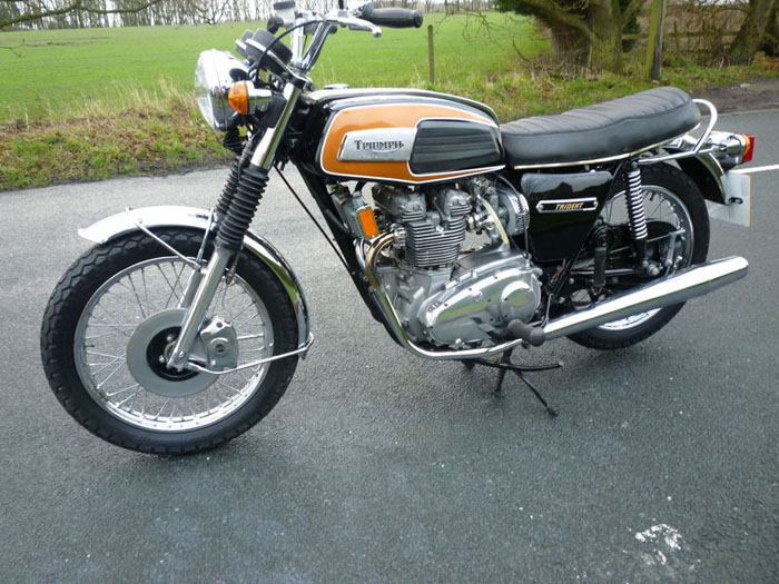1974 triumph trident 750cc black gold 1